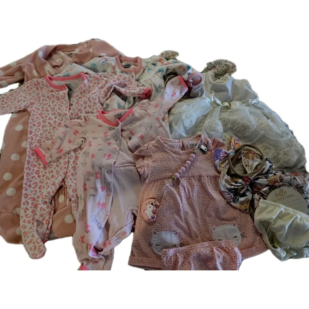 Lot of 13!! Girl  Toddler Clothes 3M 3-6 MONTHS.EXCELLENT